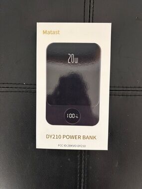 Matast DY210 20W Portable Power Bank - Black - 10000mAh New in Box
